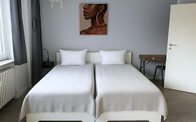 Vaz Apartments Essen, Kueche, Wlan, Tv, Netflix, Ca 15 Min Messe U Hbf